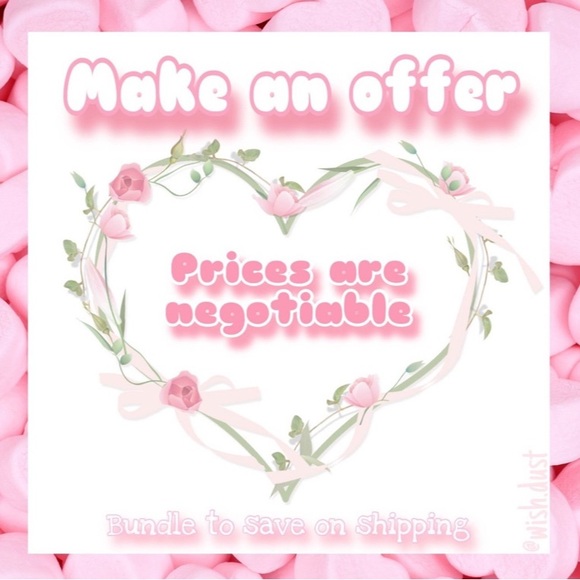 Gold Shell Locket Necklace - Picture 5 of 5